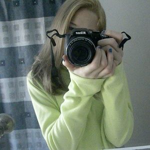 Meet your Posher, Hannah